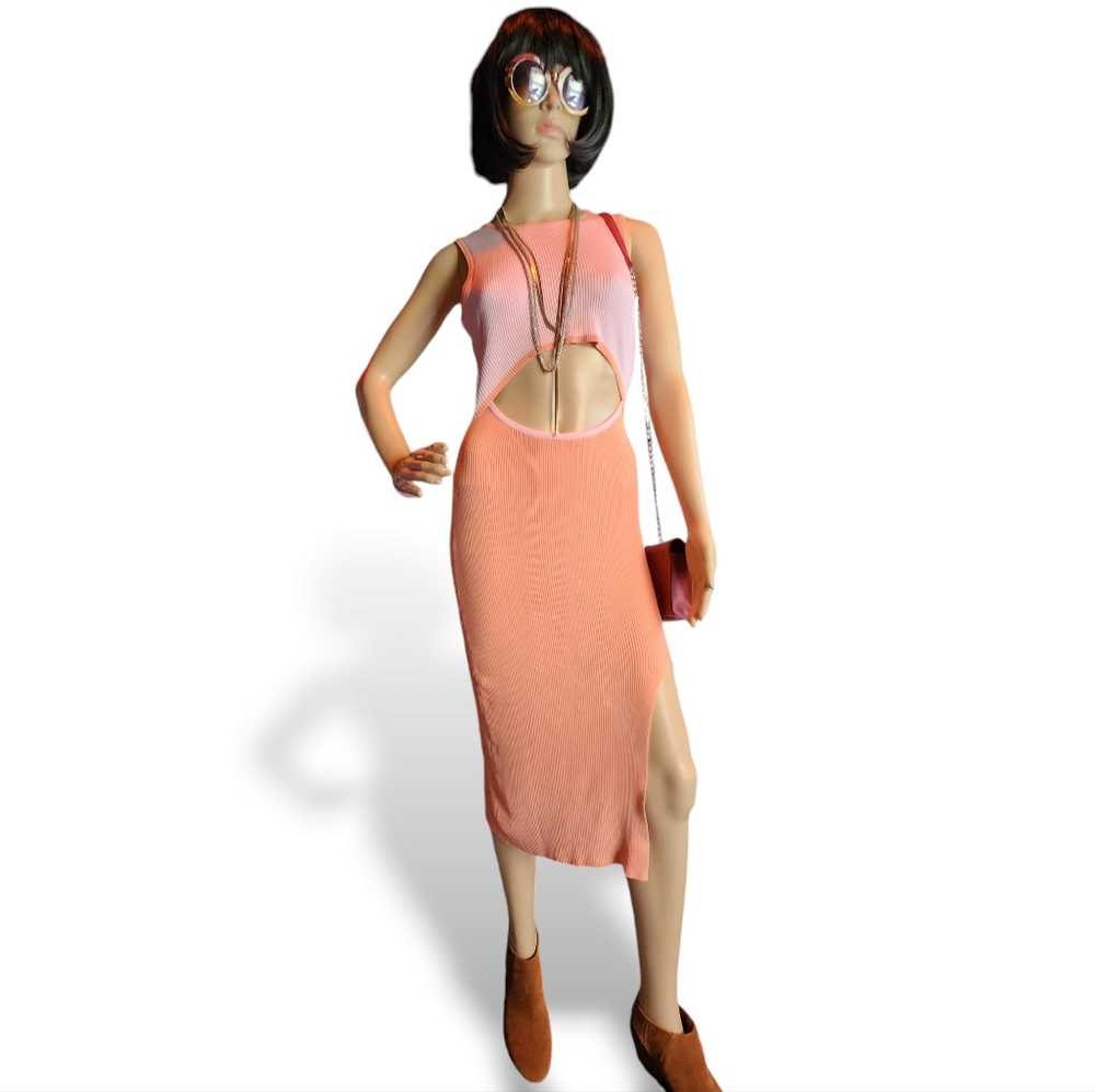 Peachy Colorblock Cut-Out Rib Knit Dress M